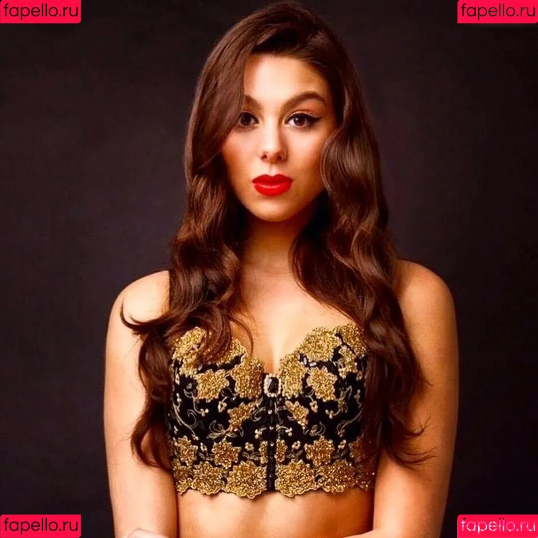 Kira Kosarin / kira_kosarin / kirakosarin Onlyfans Photo Gallery 