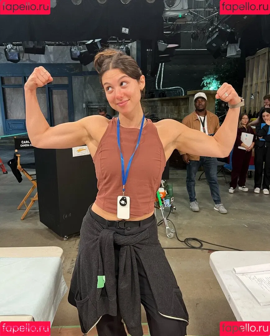 Kira Kosarin / kira_kosarin / kirakosarin Onlyfans Photo Gallery 