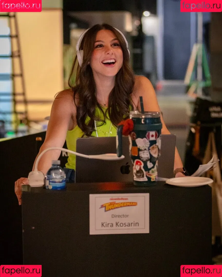 Kira Kosarin / kira_kosarin / kirakosarin Onlyfans Photo Gallery 