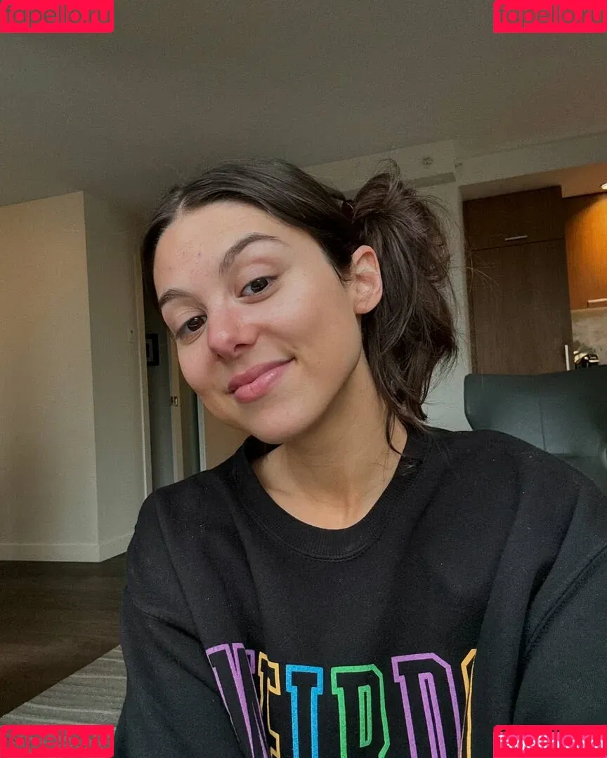Kira Kosarin / kira_kosarin / kirakosarin Onlyfans Photo Gallery 