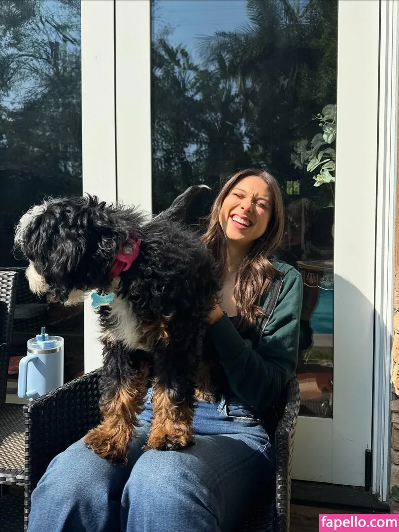 Kira Kosarin / kira_kosarin / kirakosarin Onlyfans Photo Gallery 