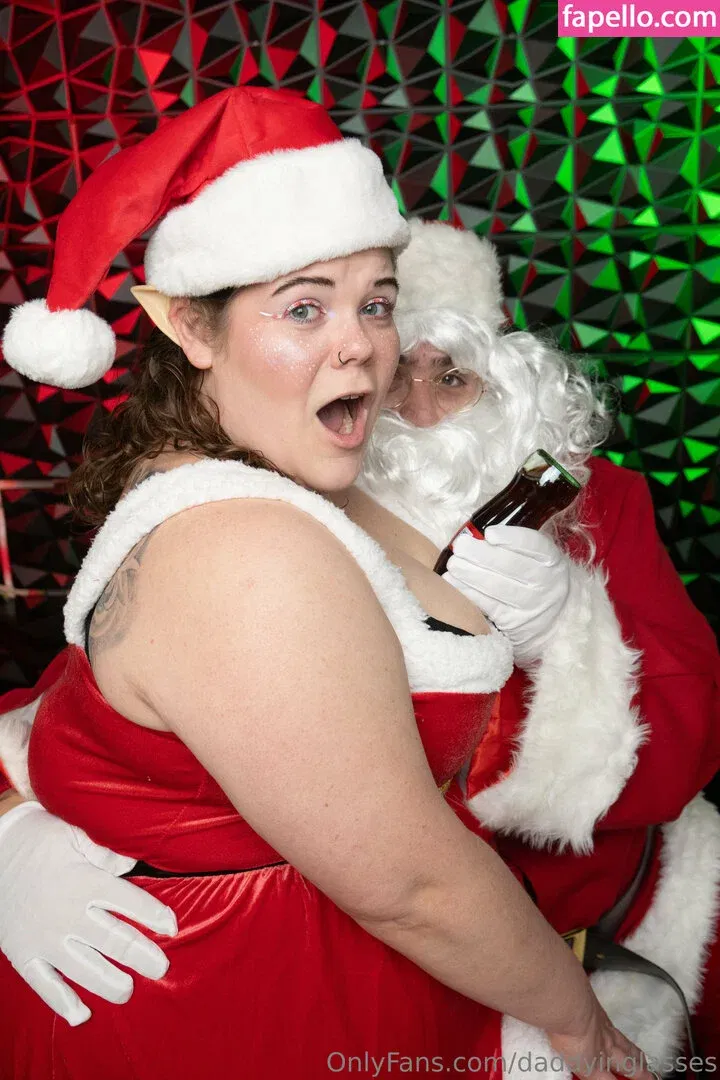 daddyinglasses Onlyfans Photo Gallery 