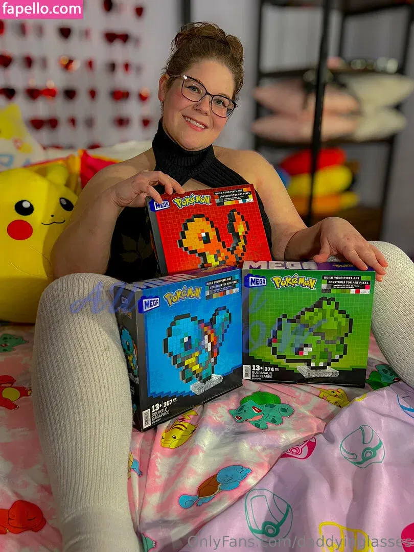 daddyinglasses Onlyfans Photo Gallery 