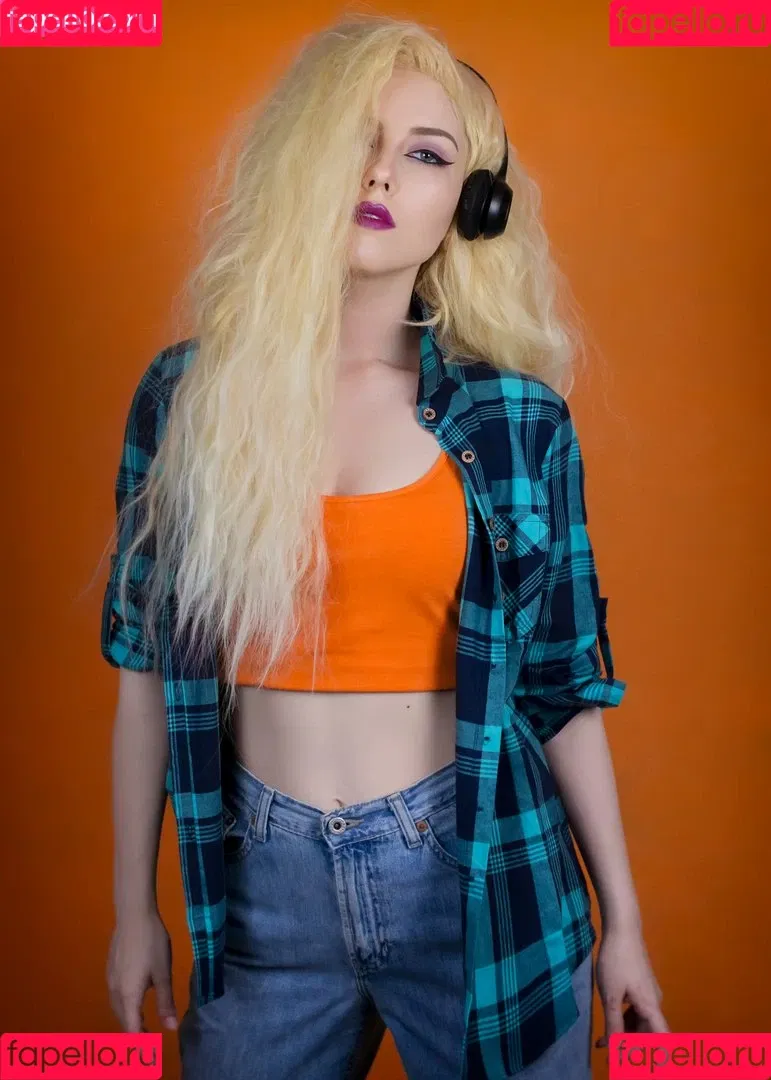 Helen Stifler / helenstifler Onlyfans Photo Gallery 