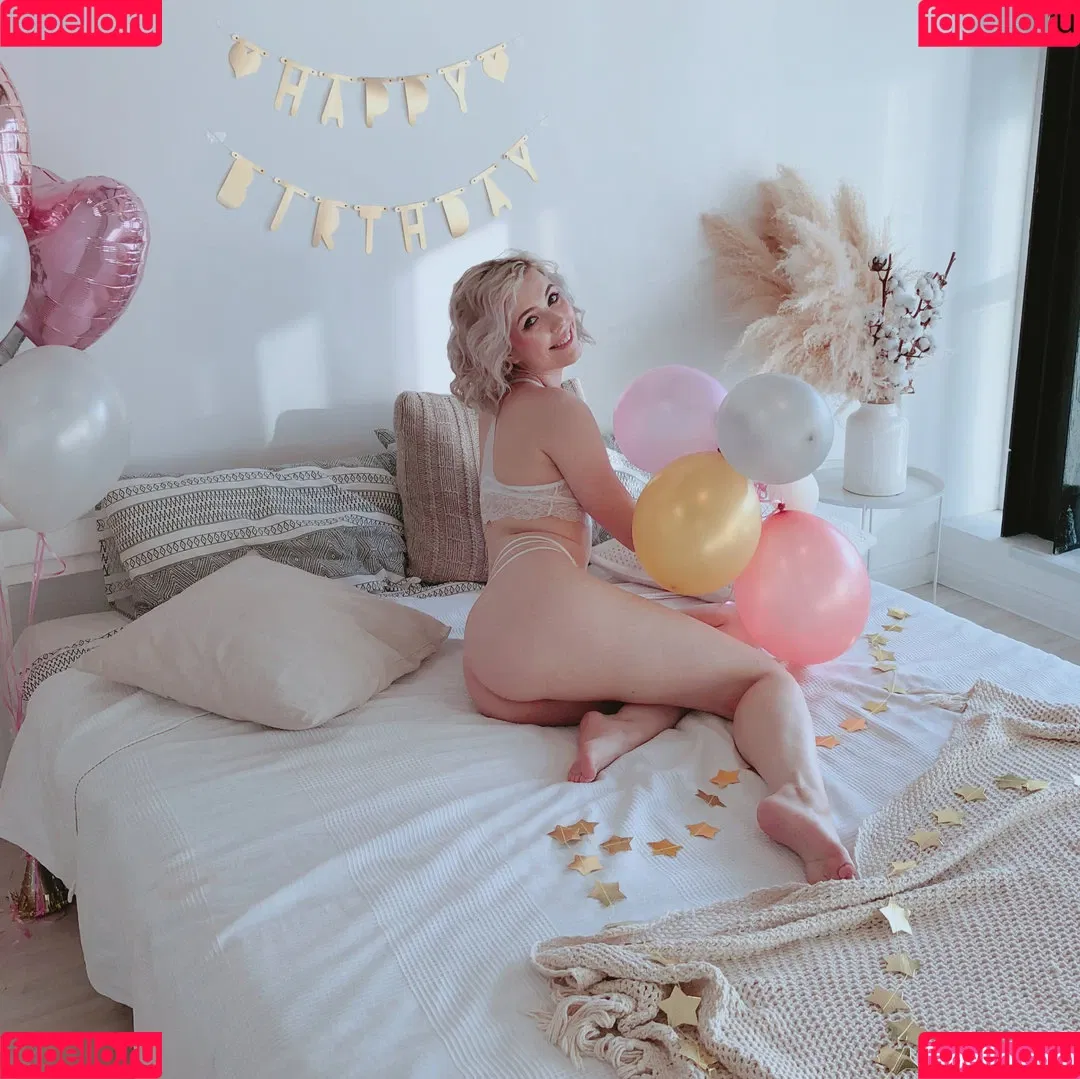 Helen Stifler / helenstifler Onlyfans Photo Gallery 