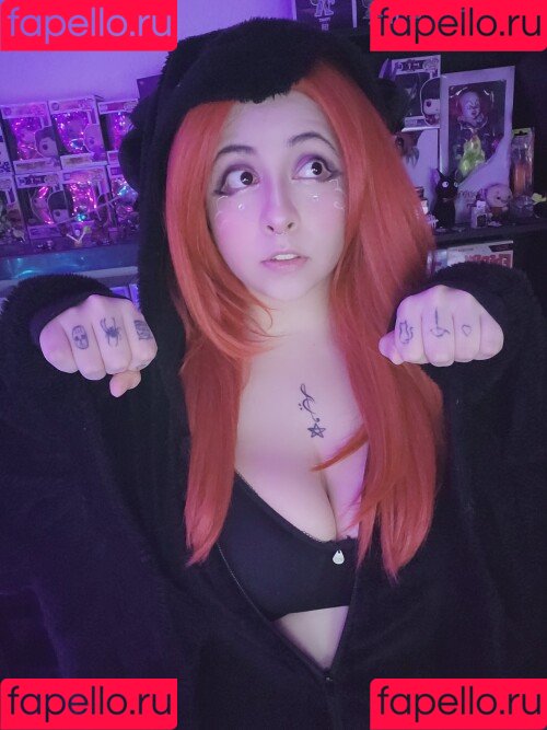 Evy Rosas / evy_rosas / evyrosas Onlyfans Photo Gallery 