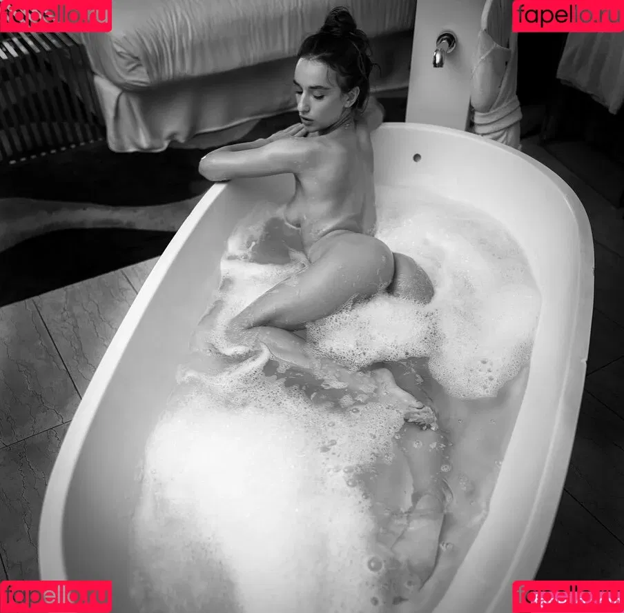 Gloria Sol / gloriasol / sonyafairy Onlyfans Photo Gallery 