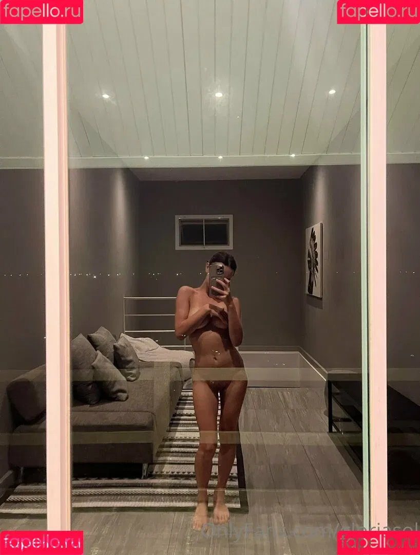 Gloria Sol / gloriasol / sonyafairy Onlyfans Photo Gallery 