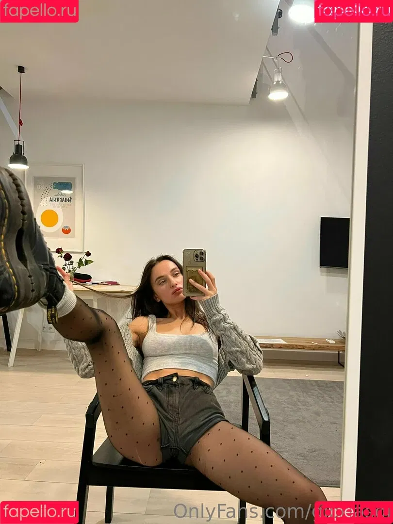 Gloria Sol / gloriasol / sonyafairy Onlyfans Photo Gallery 