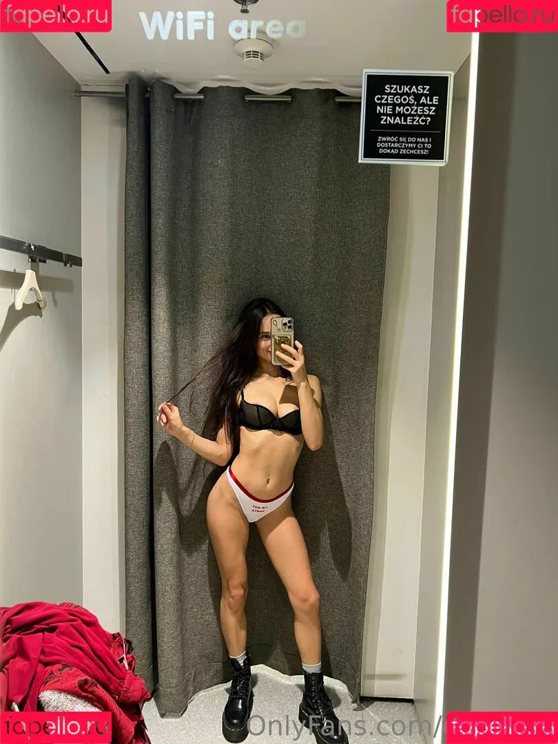 Gloria Sol / gloriasol / sonyafairy Onlyfans Photo Gallery 