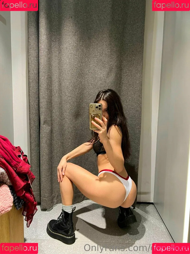 Gloria Sol / gloriasol / sonyafairy Onlyfans Photo Gallery 