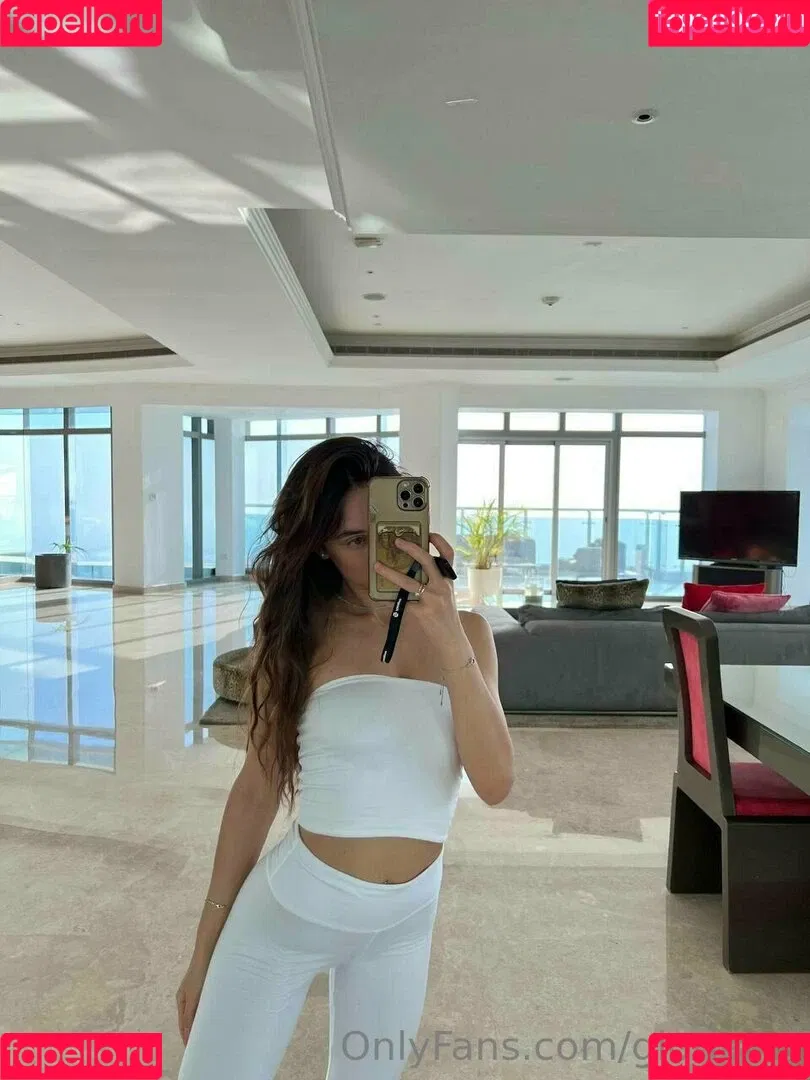 Gloria Sol / gloriasol / sonyafairy Onlyfans Photo Gallery 