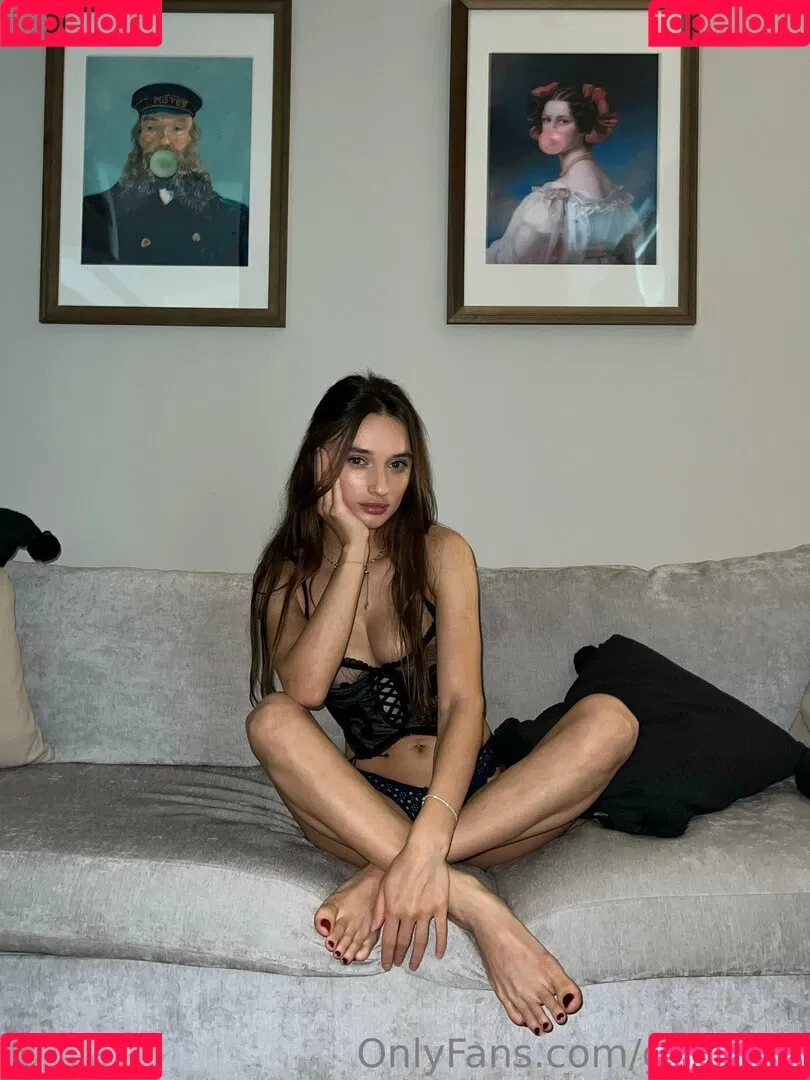 Gloria Sol / gloriasol / sonyafairy Onlyfans Photo Gallery 