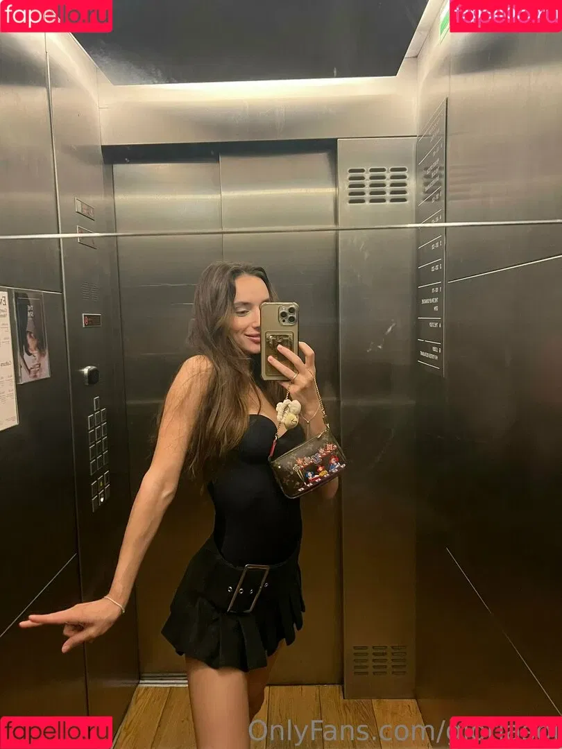 Gloria Sol / gloriasol / sonyafairy Onlyfans Photo Gallery 