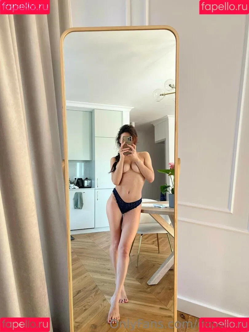 Gloria Sol / gloriasol / sonyafairy Onlyfans Photo Gallery 