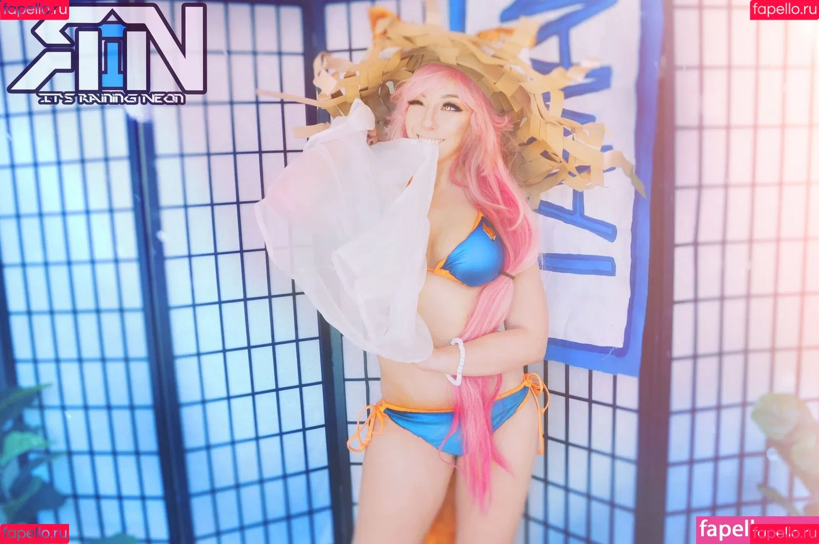 Deanna Davis / Itsrainingneon / itsrainingne0n Onlyfans Photo Gallery 