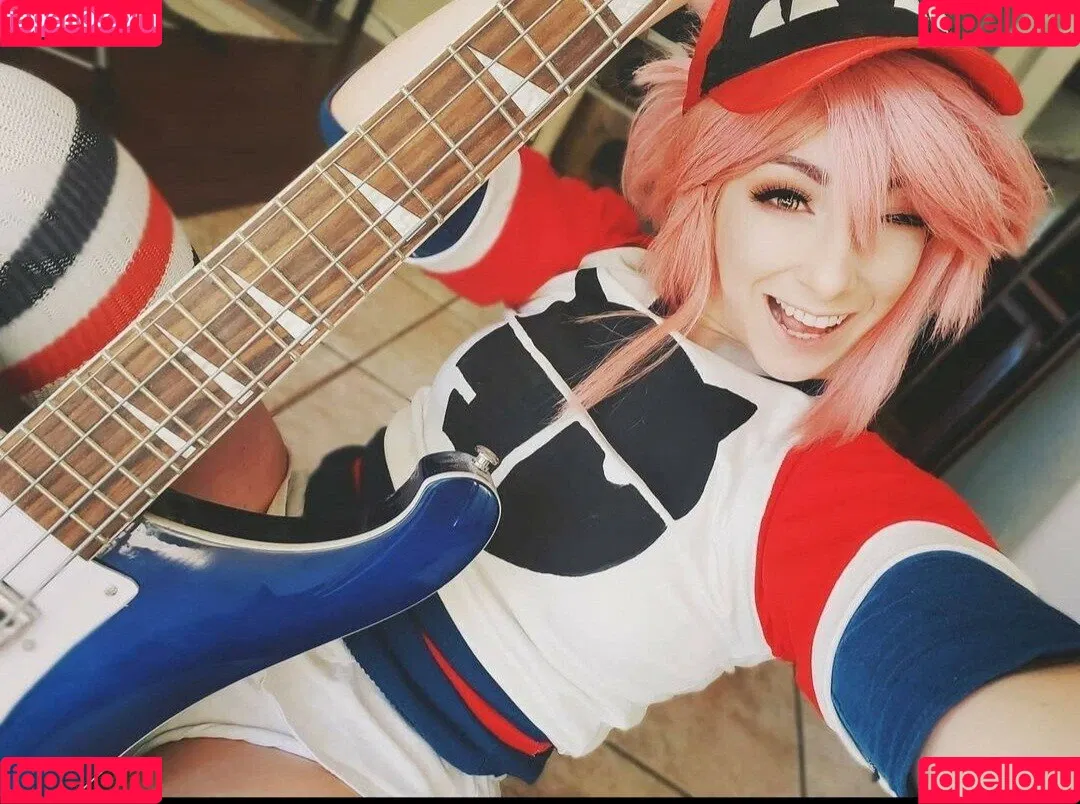 Deanna Davis / Itsrainingneon / itsrainingne0n Onlyfans Photo Gallery 