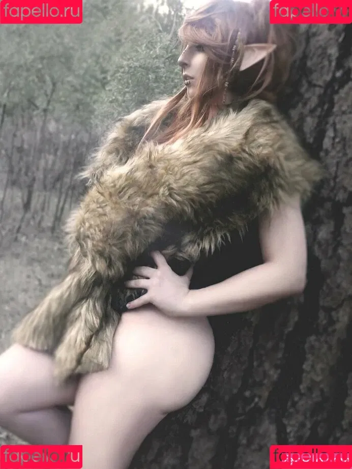 Deanna Davis / Itsrainingneon / itsrainingne0n Onlyfans Photo Gallery 