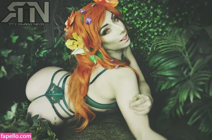 Deanna Davis / Itsrainingneon / itsrainingne0n Onlyfans Photo Gallery 