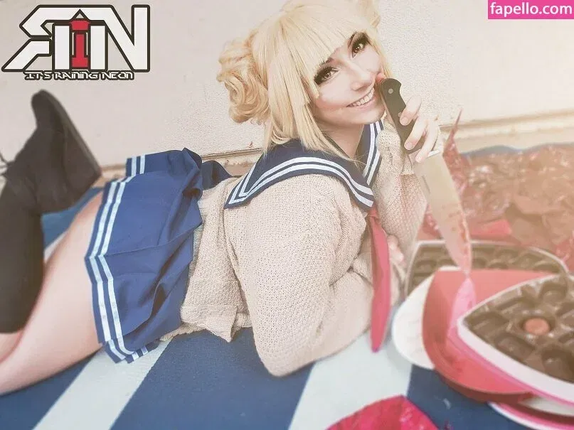 Deanna Davis / Itsrainingneon / itsrainingne0n Onlyfans Photo Gallery 