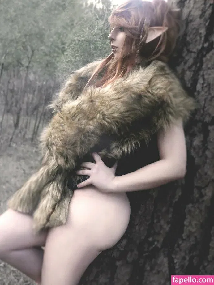 Deanna Davis / Itsrainingneon / itsrainingne0n Onlyfans Photo Gallery 