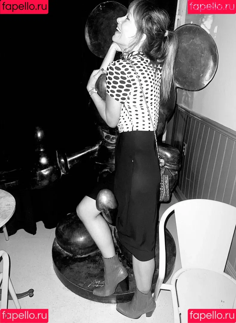 Olivia Wilde / olivia_wilde22 / oliviawilde Onlyfans Photo Gallery 