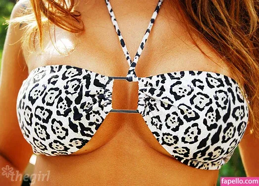 Dani Bolina / dbolina Onlyfans Photo Gallery 