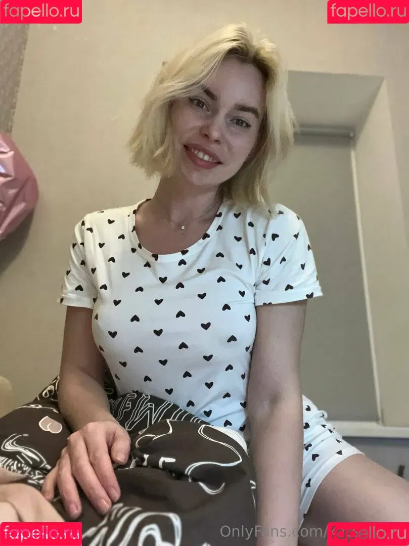 Kittie Sweetie / kate_murr Onlyfans Photo Gallery 