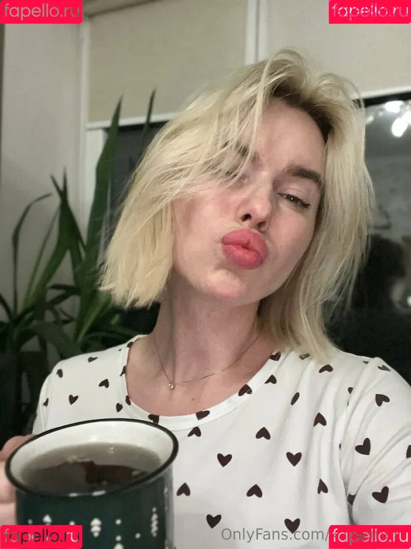 Kittie Sweetie / kate_murr Onlyfans Photo Gallery 