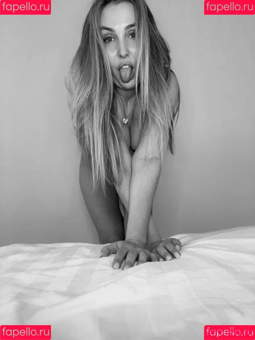 Alina Rai / AlinaRai / Sasha Paradise / alinarai07 Onlyfans Photo Gallery 