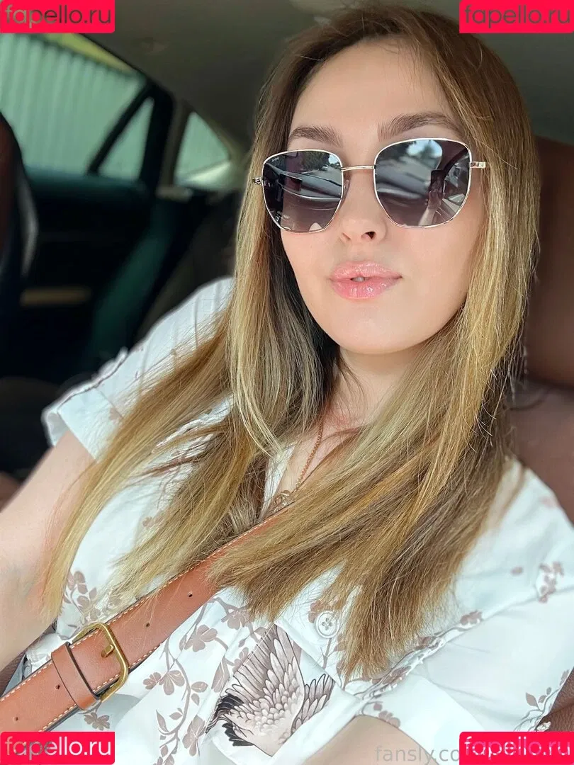 Alina Rai / AlinaRai / Sasha Paradise / alinarai07 Onlyfans Photo Gallery 