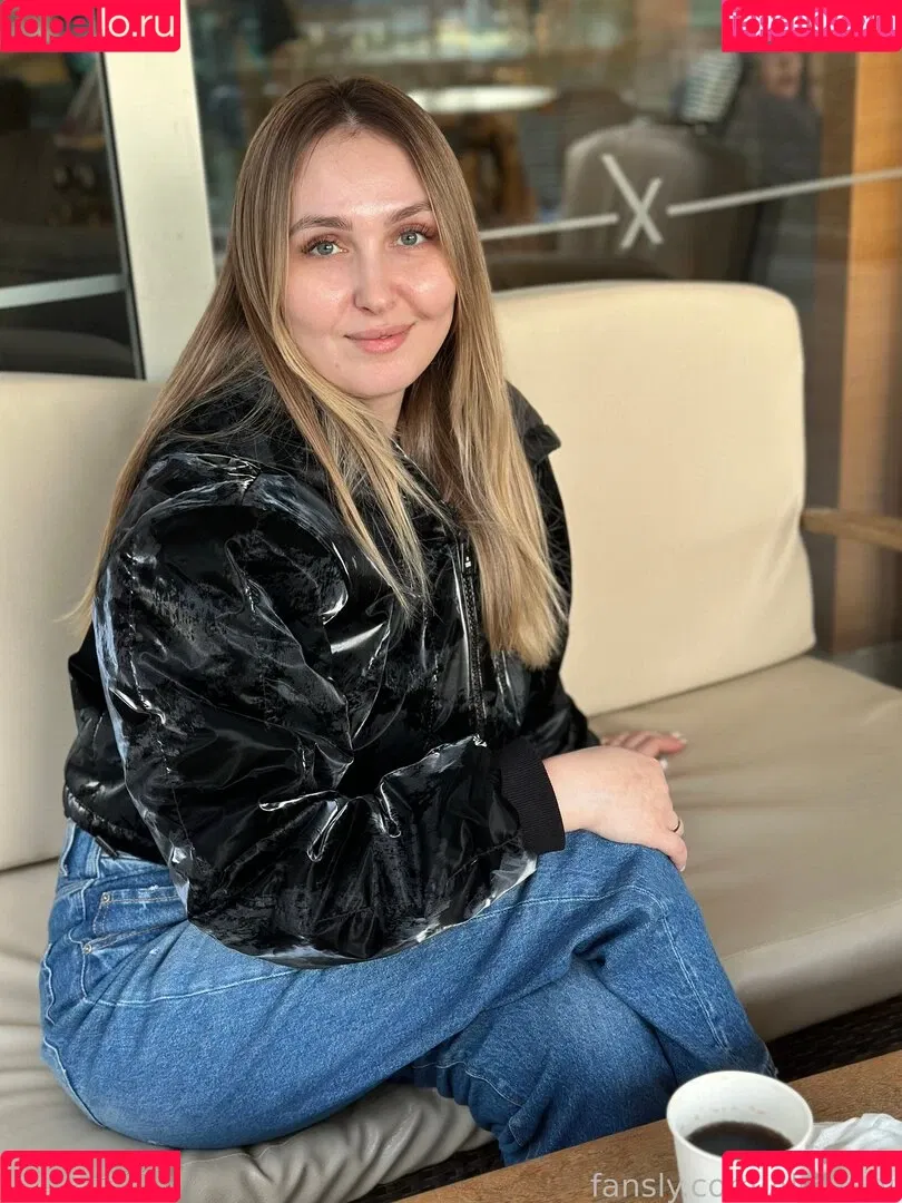 Alina Rai / AlinaRai / Sasha Paradise / alinarai07 Onlyfans Photo Gallery 
