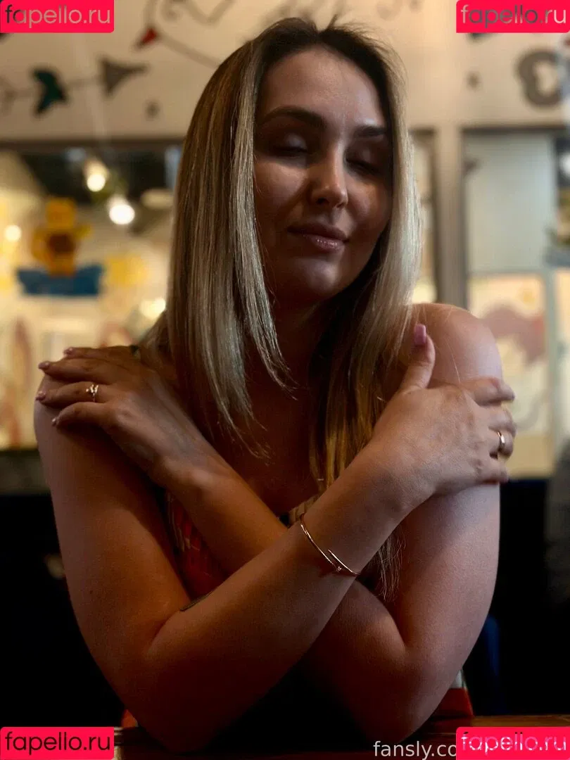 Alina Rai / AlinaRai / Sasha Paradise / alinarai07 Onlyfans Photo Gallery 