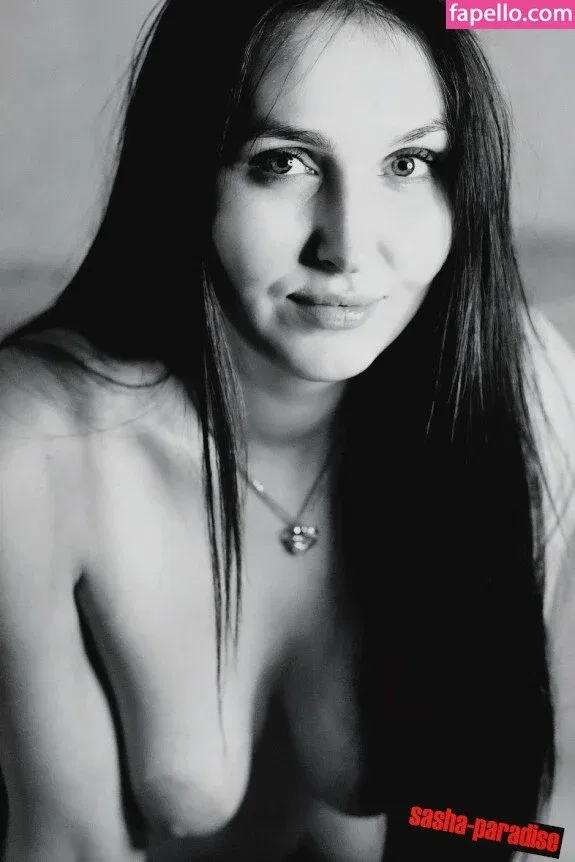 Alina Rai / AlinaRai / Sasha Paradise / alinarai07 Onlyfans Photo Gallery 