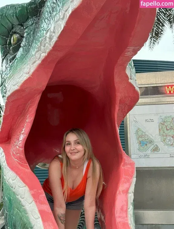 Alina Rai / AlinaRai / Sasha Paradise / alinarai07 Onlyfans Photo Gallery 