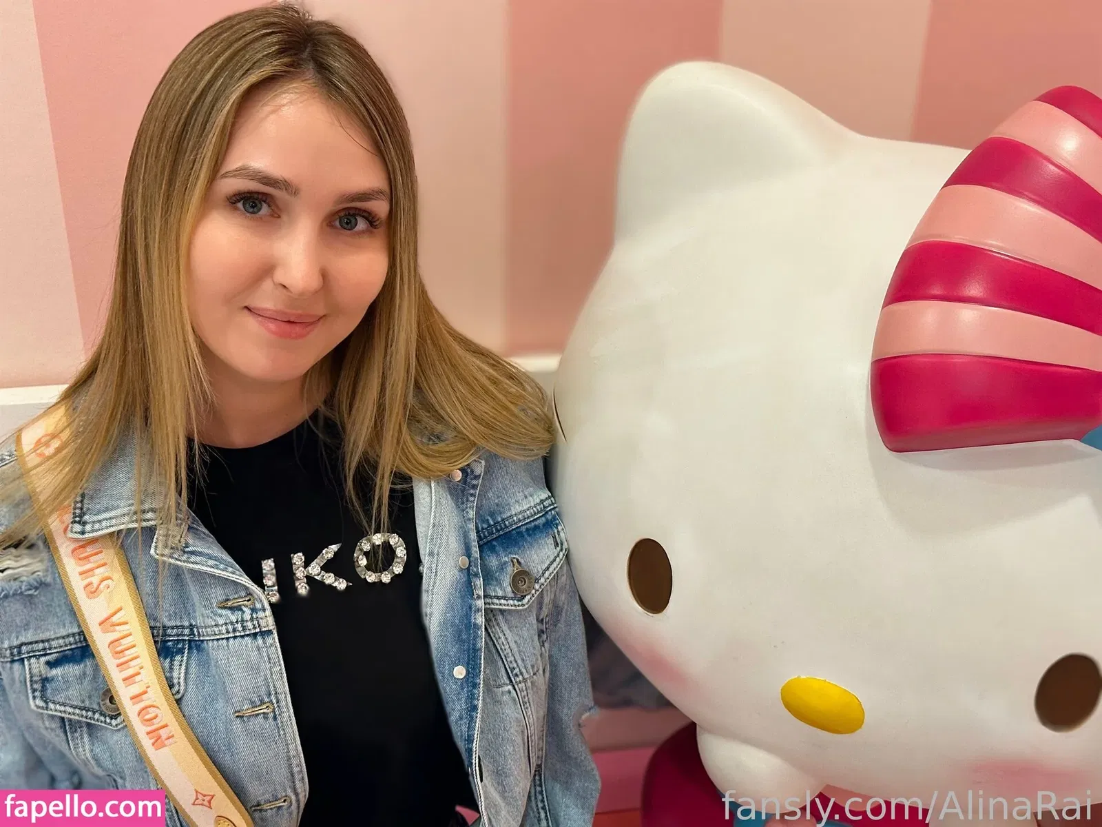 Alina Rai / AlinaRai / Sasha Paradise / alinarai07 Onlyfans Photo Gallery 