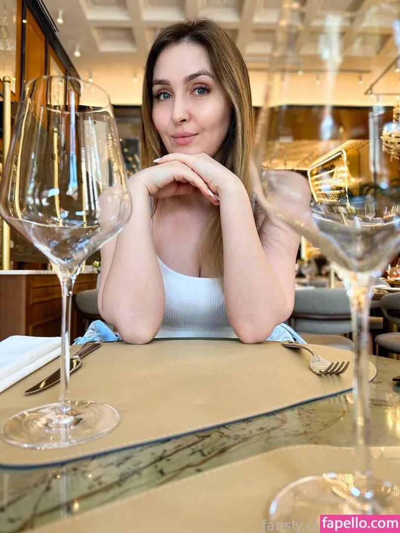 Alina Rai / AlinaRai / Sasha Paradise / alinarai07 Onlyfans Photo Gallery 