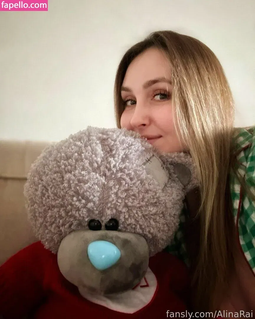 Alina Rai / AlinaRai / Sasha Paradise / alinarai07 Onlyfans Photo Gallery 