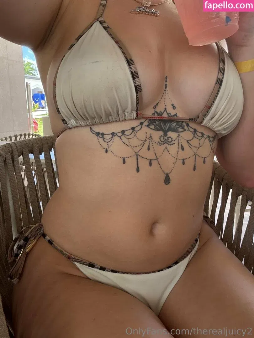 therealjuicy / therealjuicy2 Onlyfans Photo Gallery 