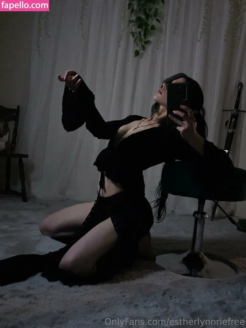 estherdollette / estherdollettefree Onlyfans Photo Gallery 