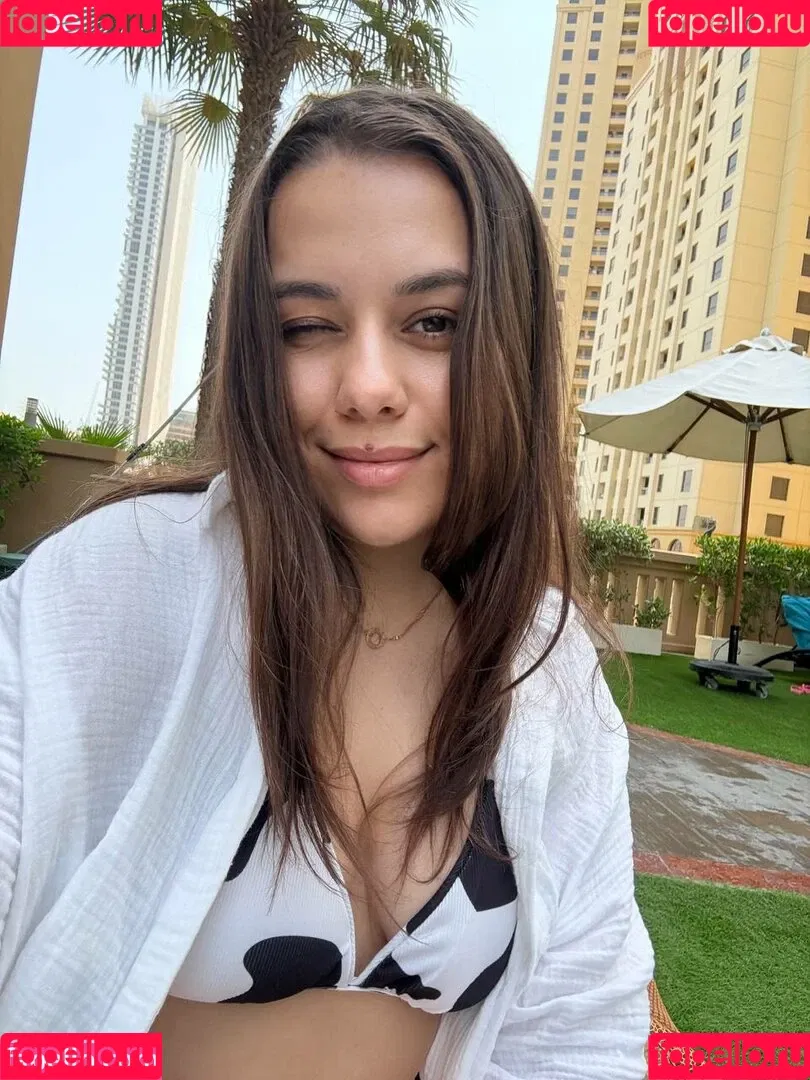 HoneyGirl / zzarraffa Onlyfans Photo Gallery 
