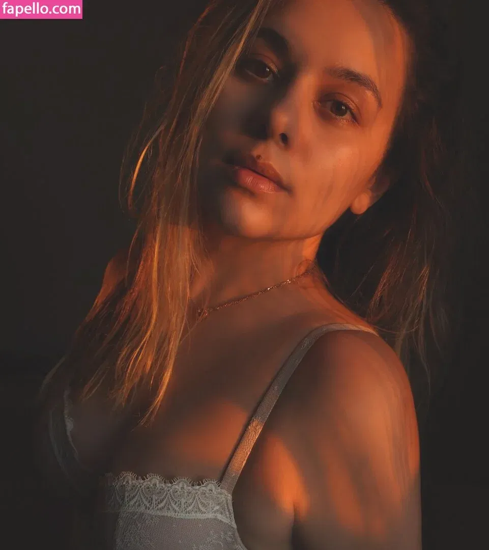 HoneyGirl / zzarraffa Onlyfans Photo Gallery 