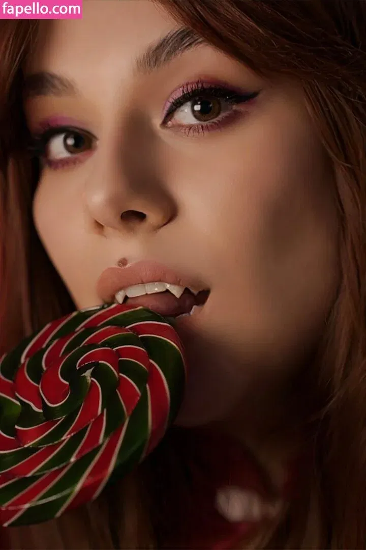 HoneyGirl / zzarraffa Onlyfans Photo Gallery 