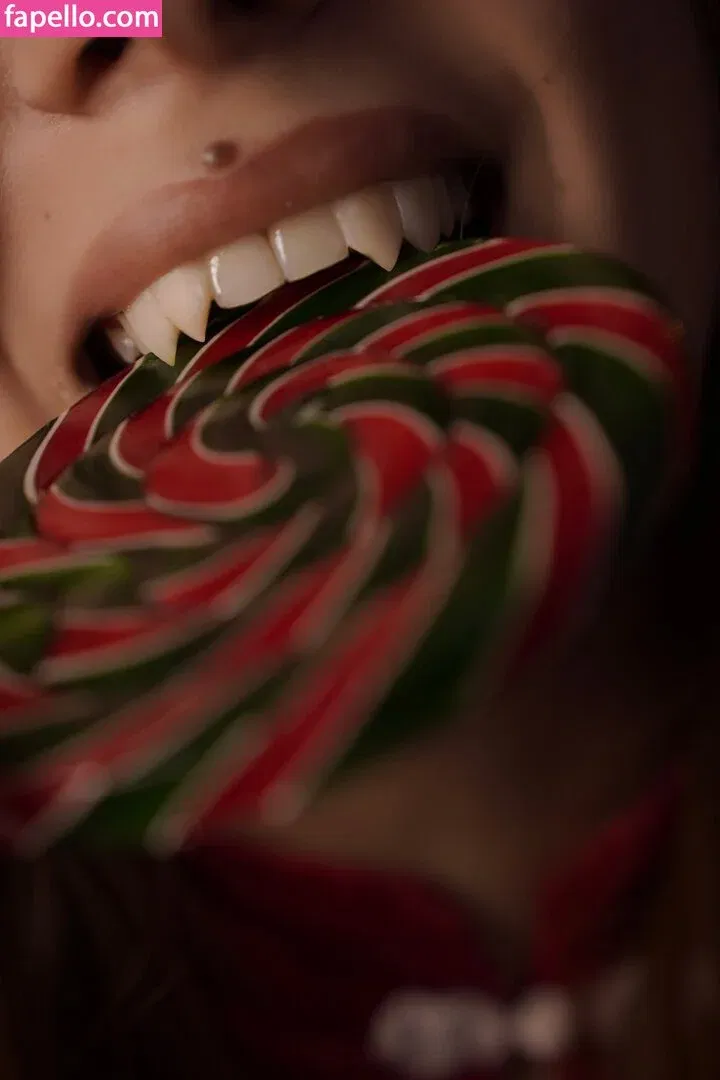 HoneyGirl / zzarraffa Onlyfans Photo Gallery 