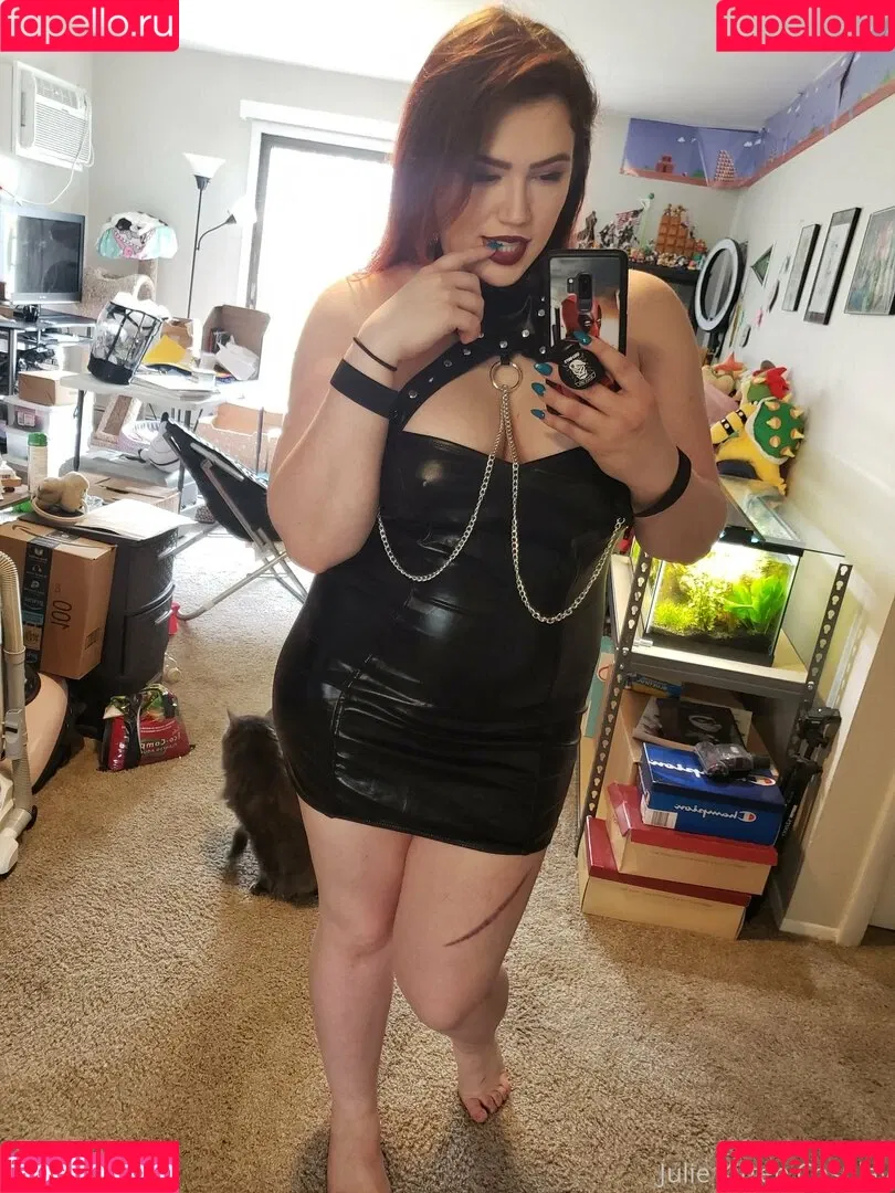 / Julie Kitten Cosplay / PixelxKitten / PixelxKittentv Onlyfans Photo Gallery 