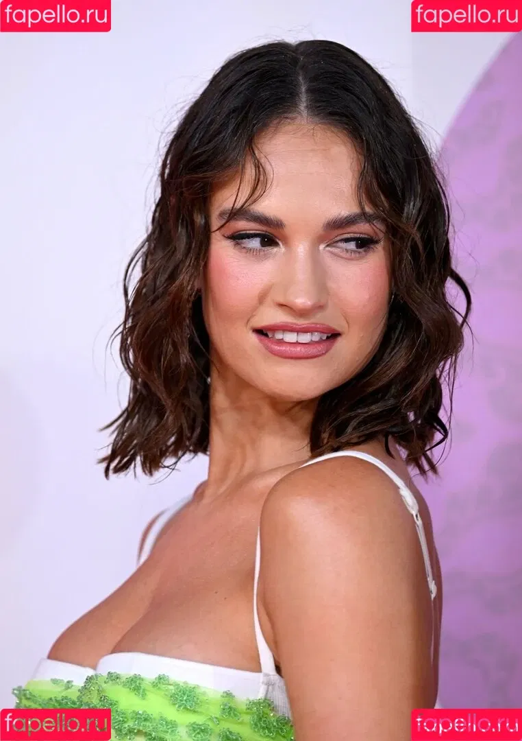 Lily James / lillyjames / lilyjamesofficial Onlyfans Photo Gallery 