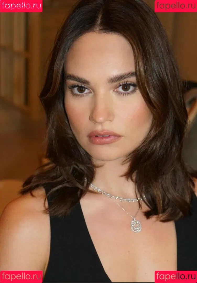 Lily James / lillyjames / lilyjamesofficial Onlyfans Photo Gallery 