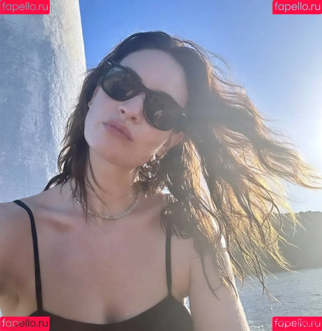 Lily James / lillyjames / lilyjamesofficial Onlyfans Photo Gallery 