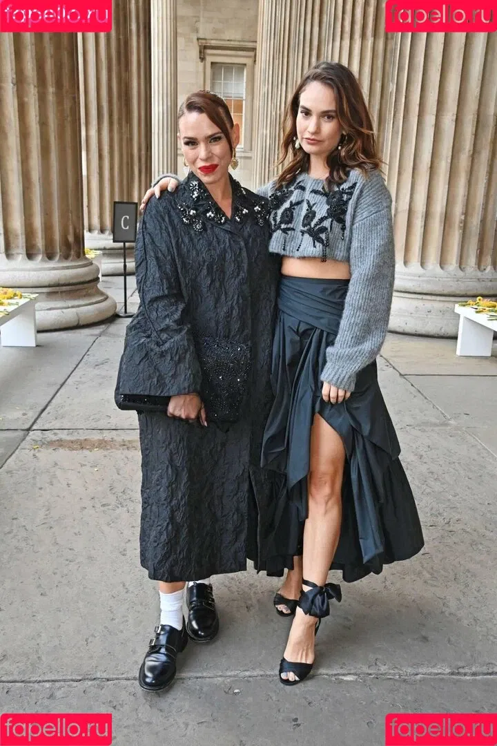Lily James / lillyjames / lilyjamesofficial Onlyfans Photo Gallery 