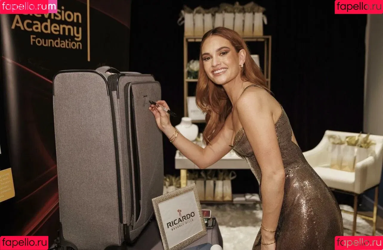 Lily James / lillyjames / lilyjamesofficial Onlyfans Photo Gallery 